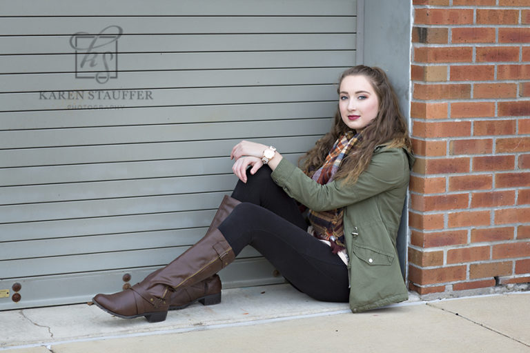 What To Wear For A Senior Session | Bloomington Senior Photographer