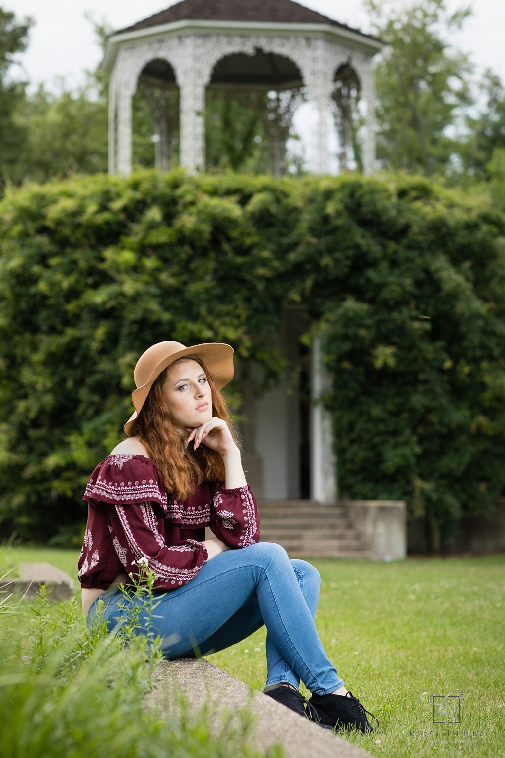 IL_high_school_senior_photographer_Allie_0003.jpg Boutique photographer